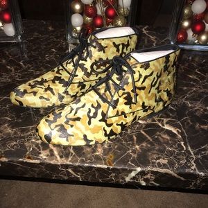 LOGO by Lori Goldstein Flat Lace-Up Ankle Boots